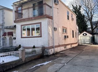 46-20 190th St #1, Flushing, NY 11358