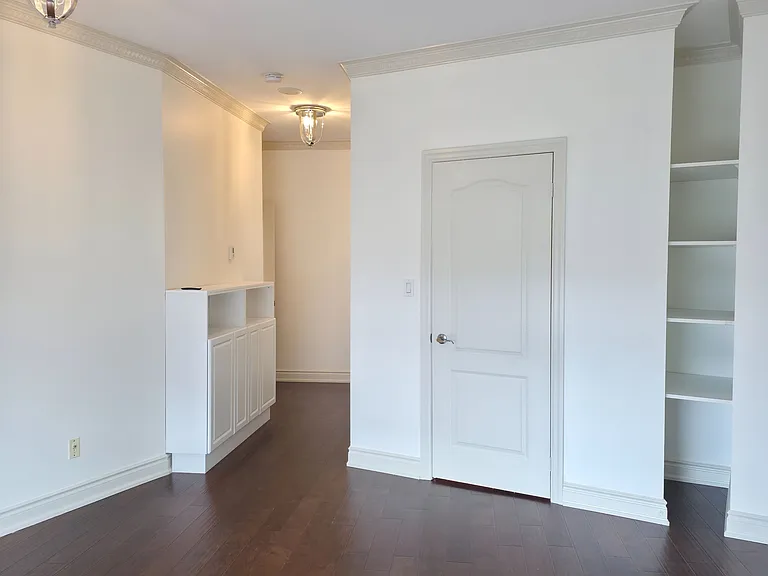 2111 Lake Shore Blvd W #Penthouse 18 — Photo 46