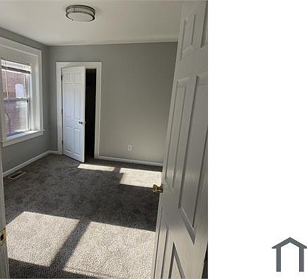 3rd image of 1214 Benton Blvd #2