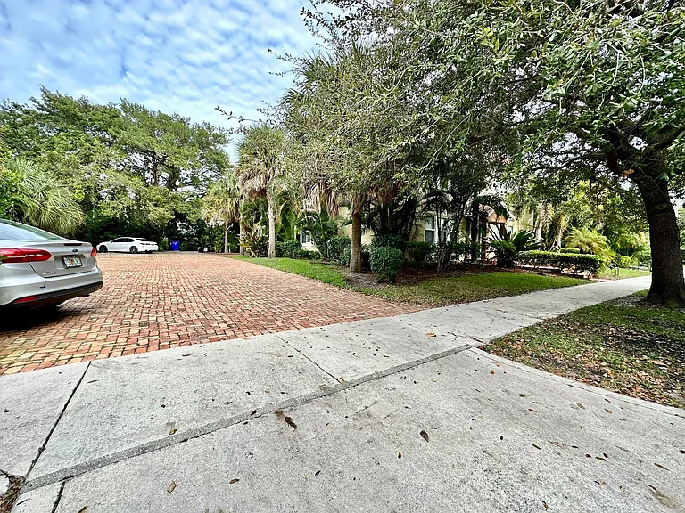 815 Upland Rd #6 — Photo 21