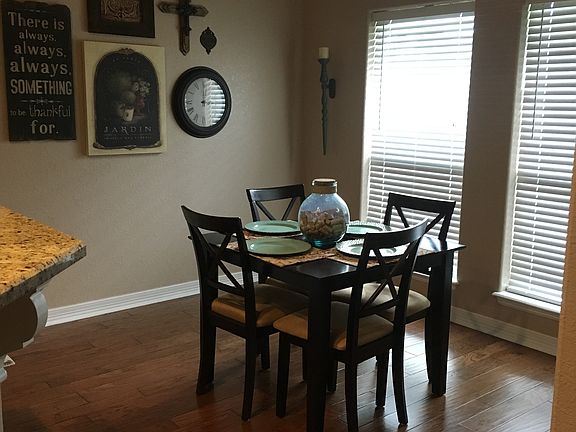 2nd image of 128 Eagle Nest Ct