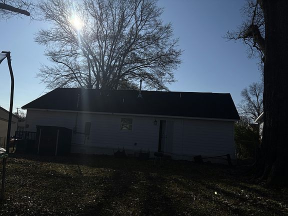 5th image of 642 Ledbetter Ave