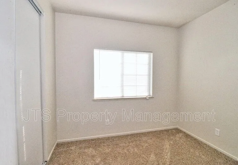 3549 Pine Hollow Way — Photo 29