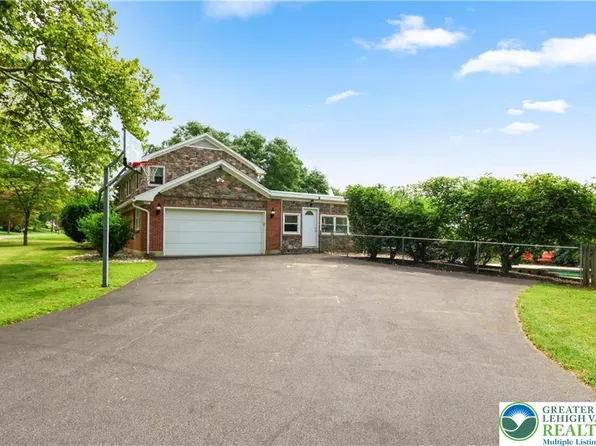 3660 Southwood Dr, Easton, PA 18045