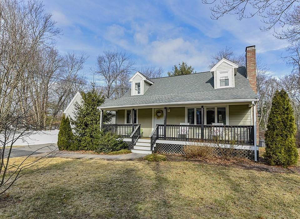1st image of 4 Tracywood Rd