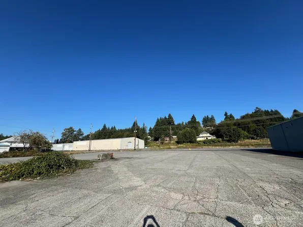 915 NW Kerron Street, Winlock, WA 98596