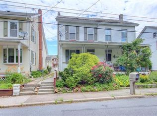 425 S Canal St, Walnutport, PA 18088
