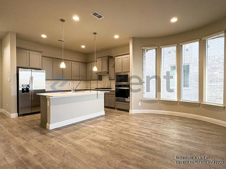 3108 Lionsgate Dr — Photo 12