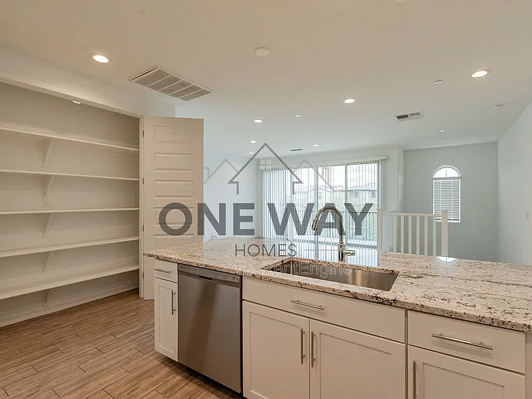 4643 S Element — Photo 21