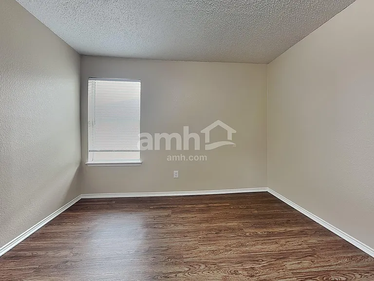7908 Rattlers Ct — Photo 16