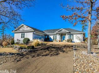 4 Flamenco Ln, Hot Springs Village, AR 71909