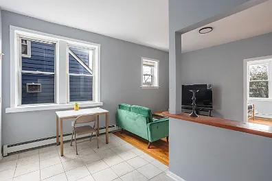309 Westminster Pl #1 — Photo 5