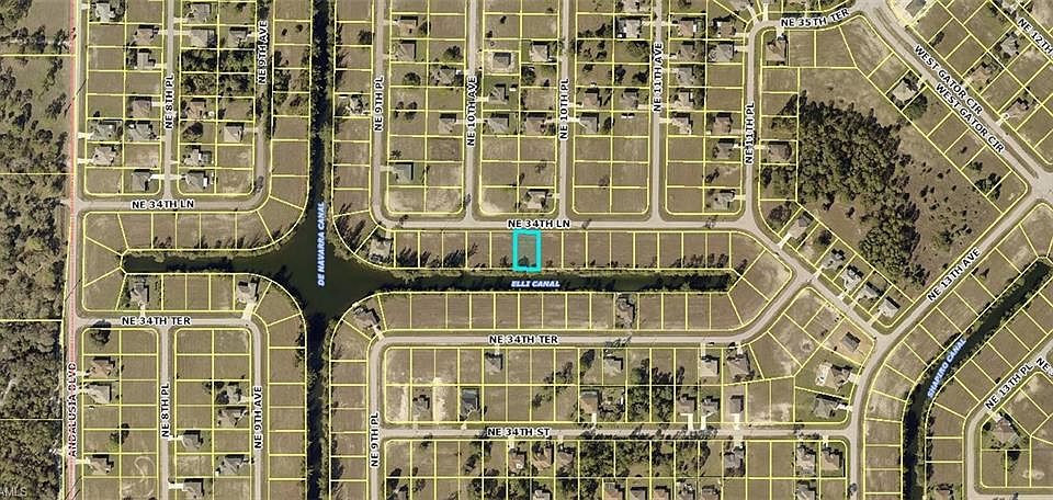 1st image of 1006 NE 34th Ln