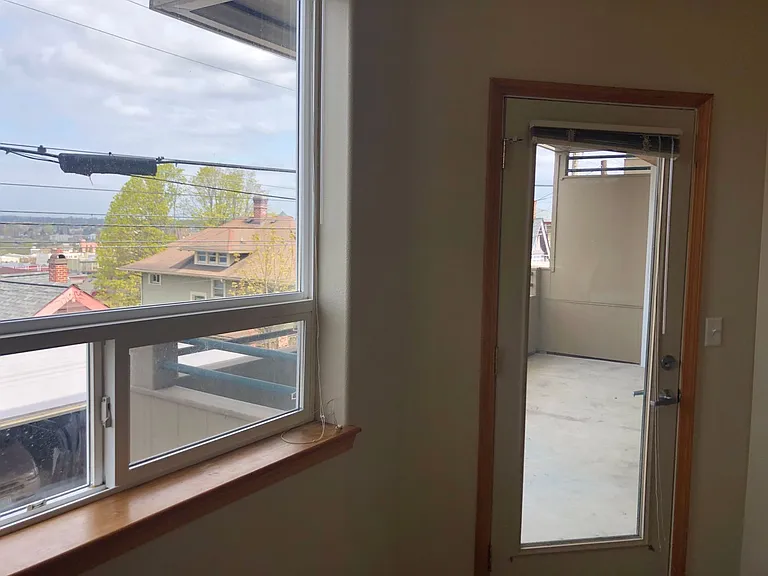 1007 High St #103 — Photo 6
