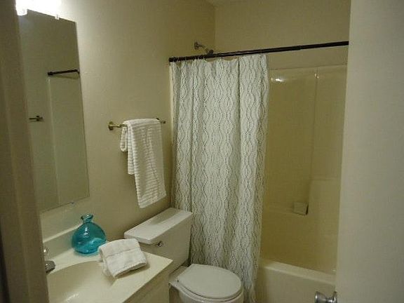 Down Stairs Full Bath