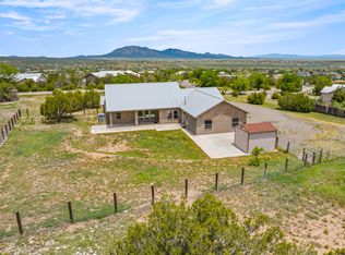 20 Camino Coyote, Edgewood, NM 87015