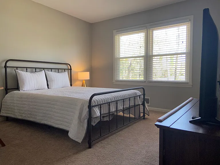 295 Hillsdale Dr — Photo 11
