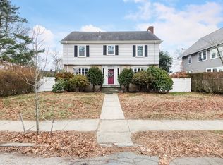 180 Bedford St, New Bedford, MA 02740