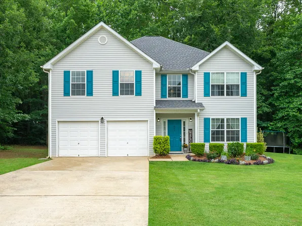 427 Blackbird Way, Hampton, GA 30228