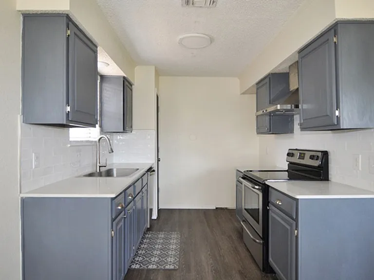405 Blue Ridge Trl — Photo 7