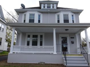 196 Maple St, Bangor, ME 04401