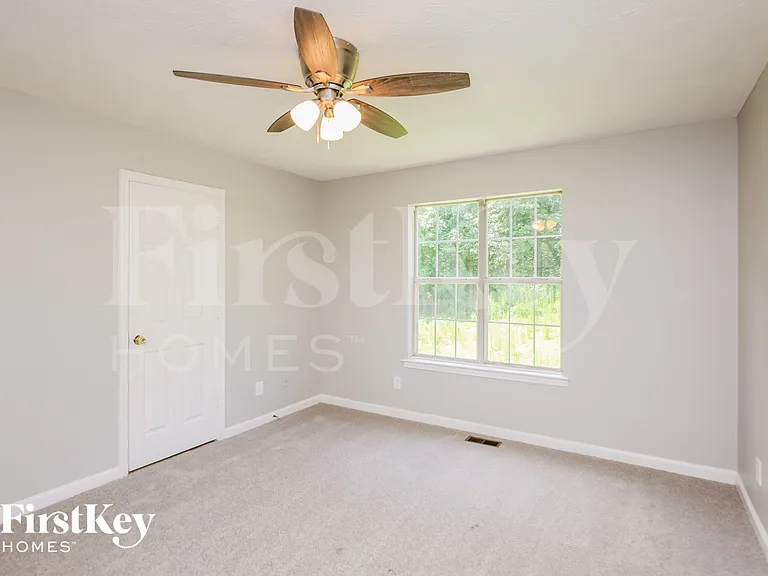 6029 Rose Ct — Photo 12