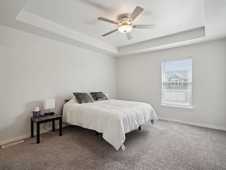 2217 Saint Andrews Dr — Photo 13