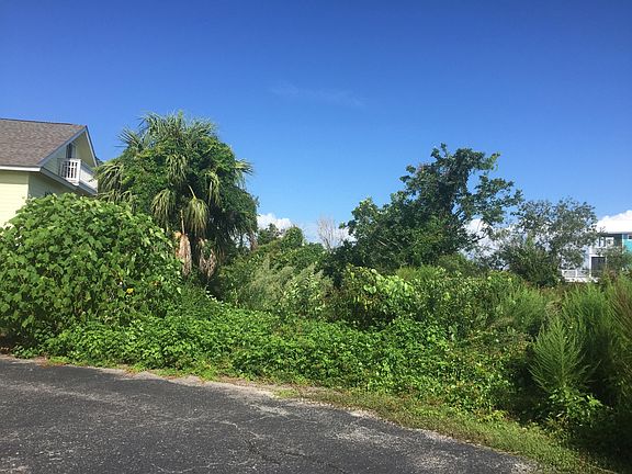 4th image of 18 Tradewind Ln