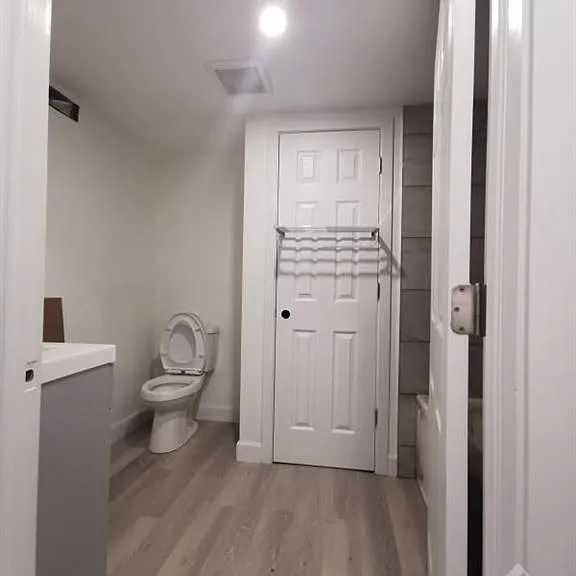 360 Bronson Ave #1 — Photo 13