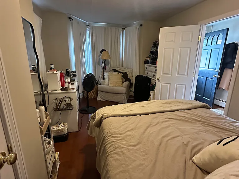 261 Emerson St #1 — Photo 9
