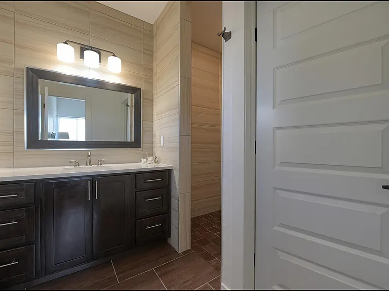 12478 Lanchester Dr — Photo 17