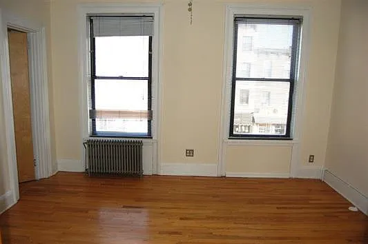 504 Washington St #2 — Photo 3