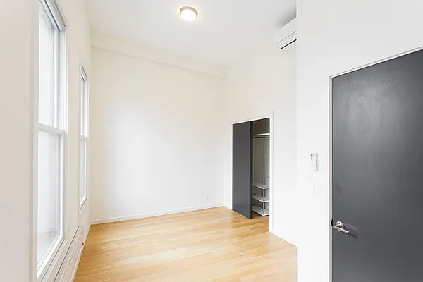 Rented by Dwell Residential Inc | media 23