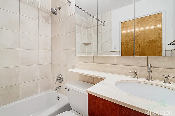 Rented by Mirador Real Estate | media 40