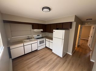 171 Valley Vista Dr APT D, Lowell, MI 49331