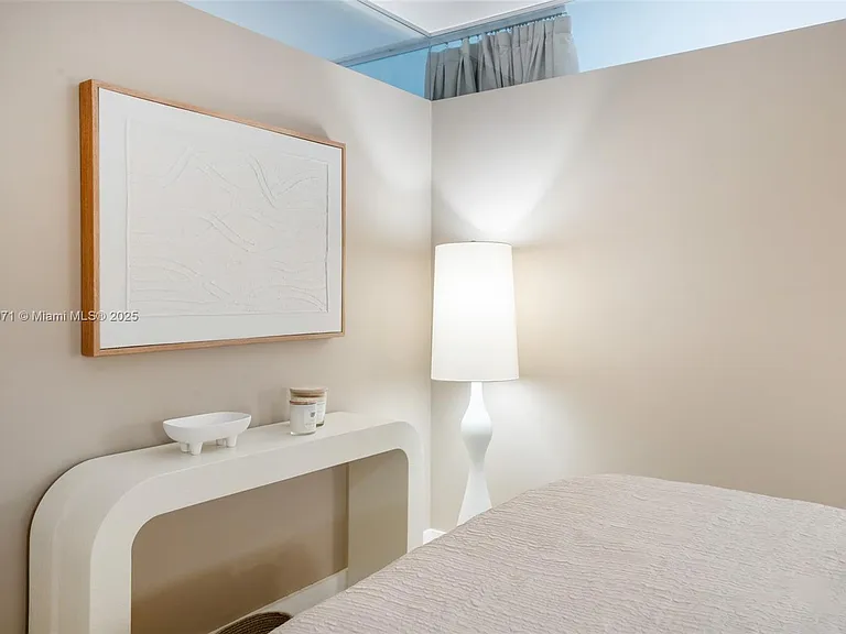 2301 Collins Ave #836 — Photo 11