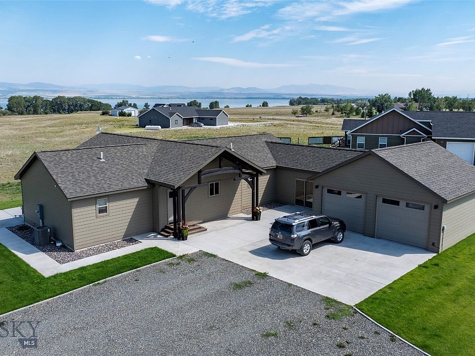 1st image of 12 Grace Dr