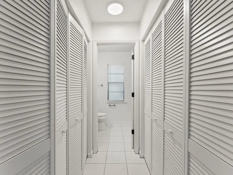 Briarwood Apartments — Photo 12