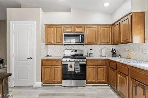 2792 China Cove St — Photo 3