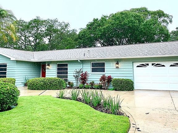 2nd image of 1240 Harbor Lake Dr