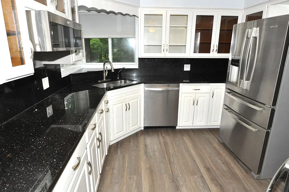 4 bed, 3794 sqft, $2,500 — Photo 2
