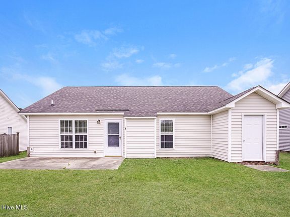 5th image of 3715 Highland Drive