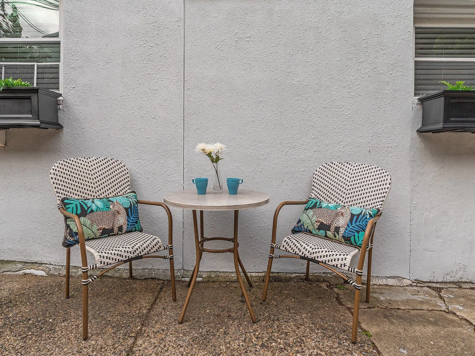 1 bed, 403 sqft, $2,600 — Photo 2