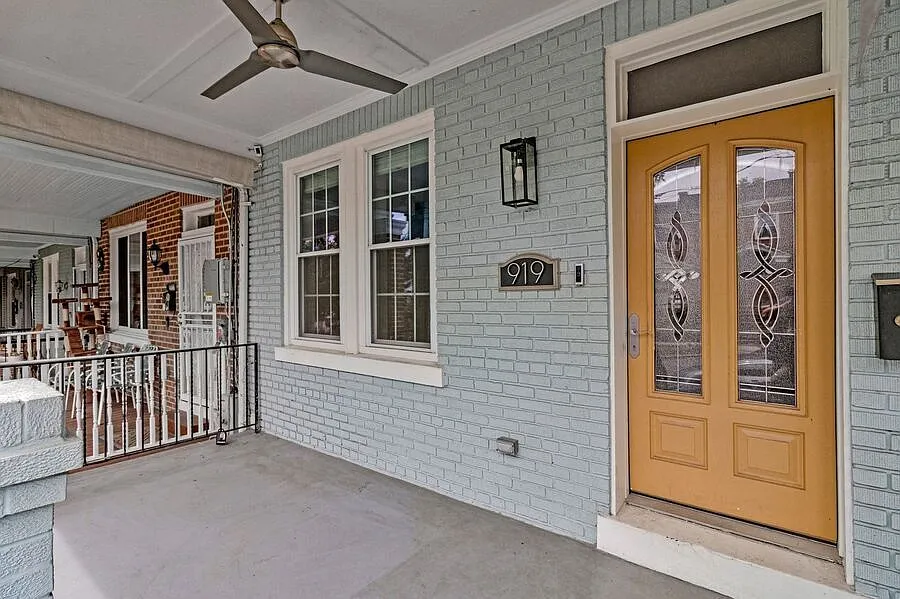 Renovated 4BR Petworth Townhome with In-Law Suite, Parking, Private Patio & Outdoor Amenities — Photo 2
