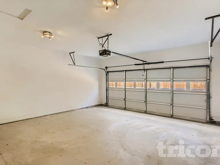 1723 Shaw St — Photo 15