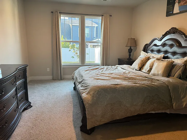 104 Greensdale Ln — Photo 12