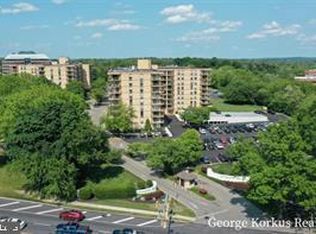 666 W Germantown Pike APT 1212, Plymouth Meeting, PA