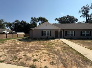 308 3rd St APT 1, Warner Robins, GA 31088