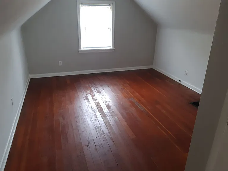 4222 Edison St — Photo 4