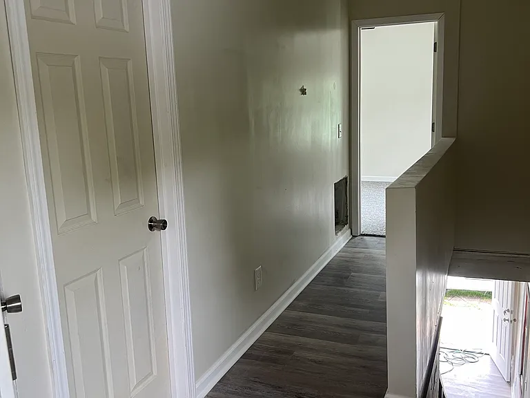 837 Pavie Ave — Photo 8